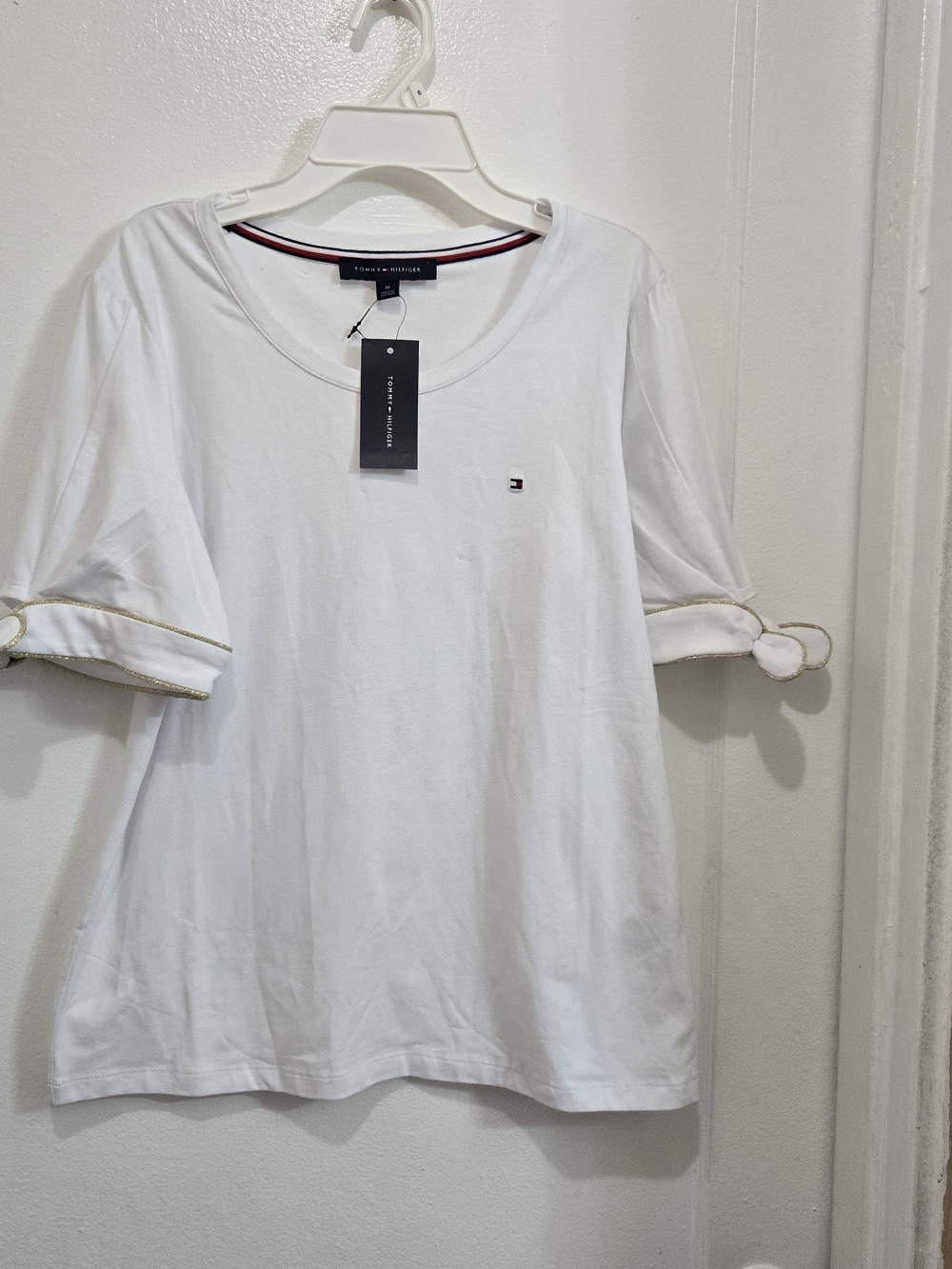 Tommy Hilfiger White Logo Tee with Sleeve Tie Detail